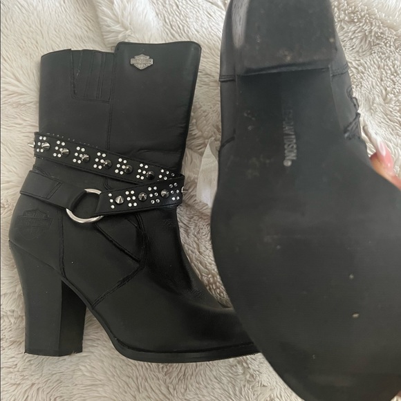 A sassy woman’s heeled boot Harley-Davidson buckles, straps, and studs. - Picture 2 of 2